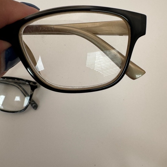 Two Pair Of Foster Grant Design Optics Eyeglass Frames 52-15-141 53-15-141 main image 9
